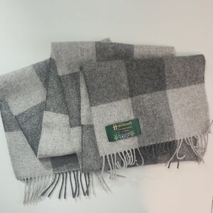 Gray and White Checkered Scarf
